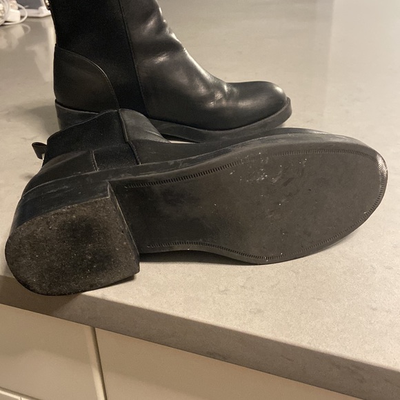 Steve Madden Booties - Picture 5 of 9